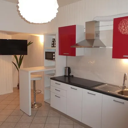 Apartment Ella *