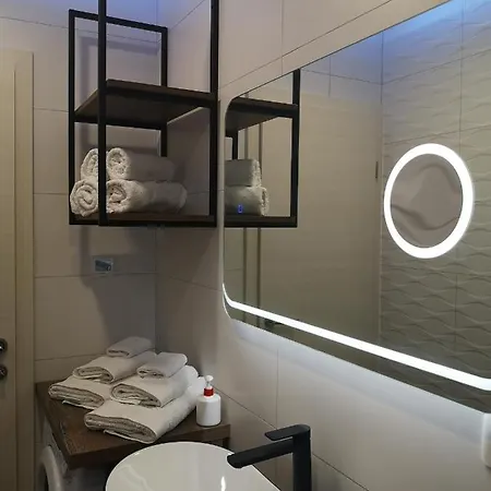 Ella Apartamento *