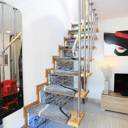 Apartament Ella
