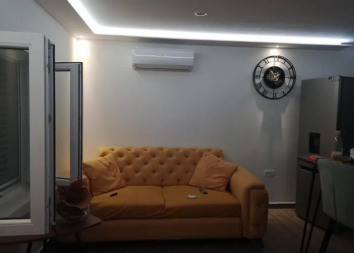 아파트먼트 엘라