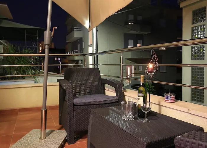 아파트먼트 엘라 아파트