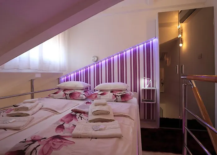 아파트 아파트먼트 엘라 *