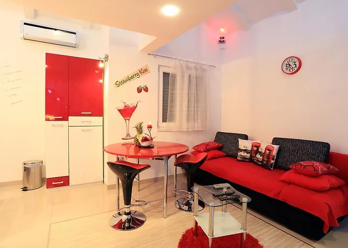 아파트먼트 엘라